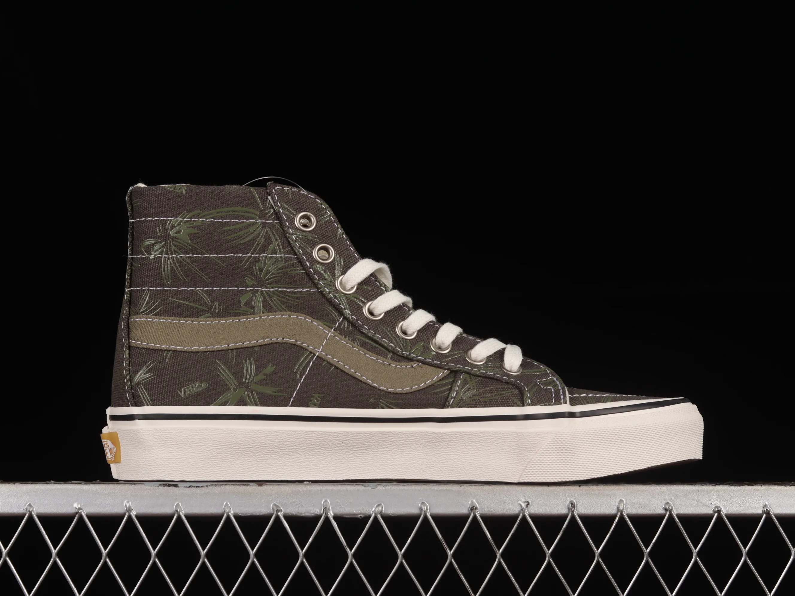 All categories Vans Vans series Vans Hi Vans high-top Vans Sk8-Hi 138 Decon Vans official black dark green palm leaf print high-top casual sneakers VN0A4UMNB73